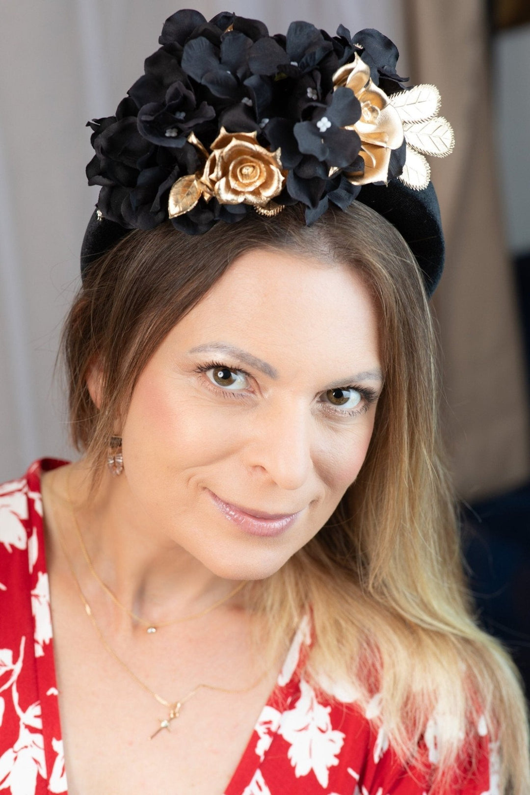 BLACK and GOLD FLOWER FASCINATOR - OlhaHeadband