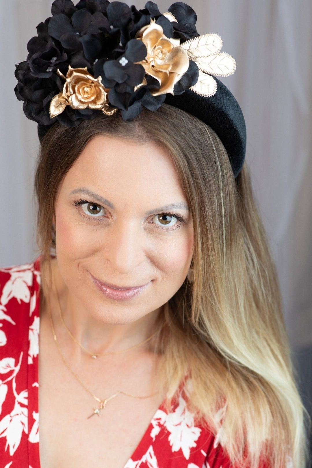 BLACK and GOLD FLOWER FASCINATOR - OlhaHeadband