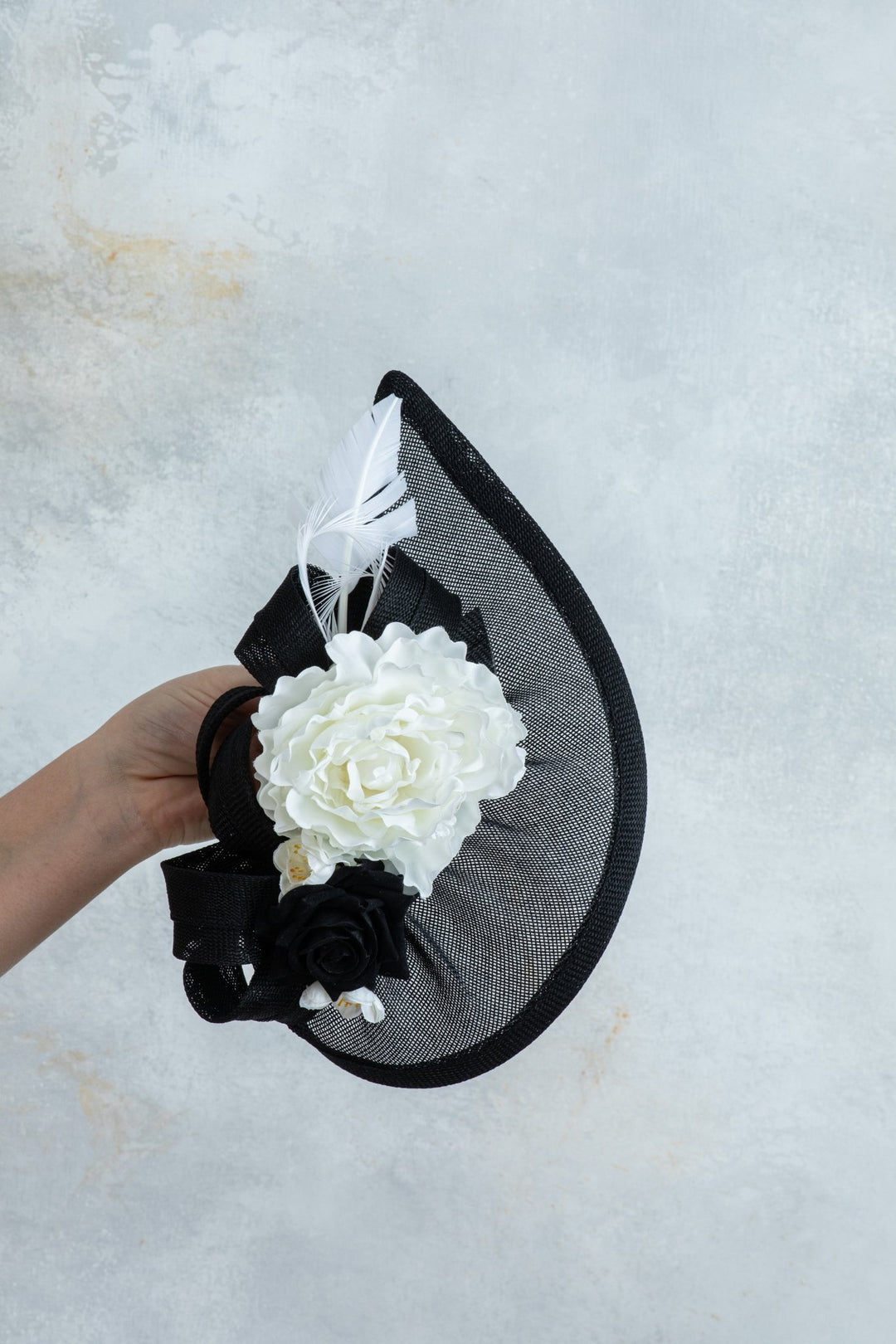 black and white fascinator - OlhaHeadband