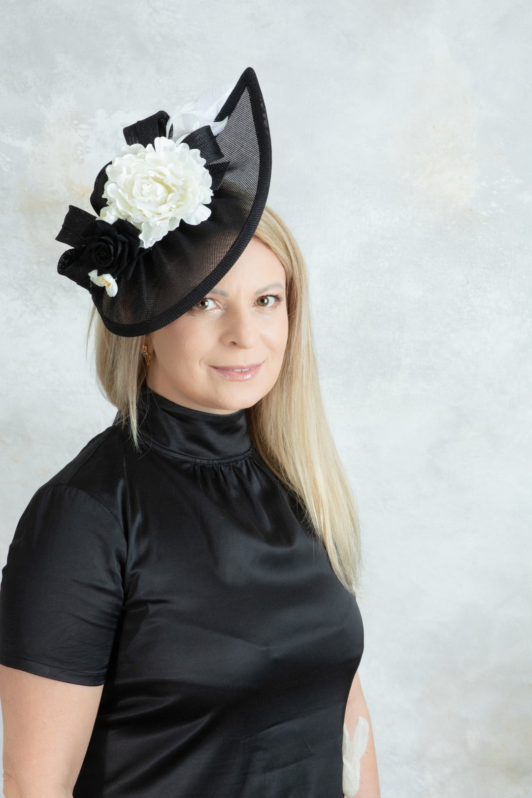 black and white fascinator - OlhaHeadband