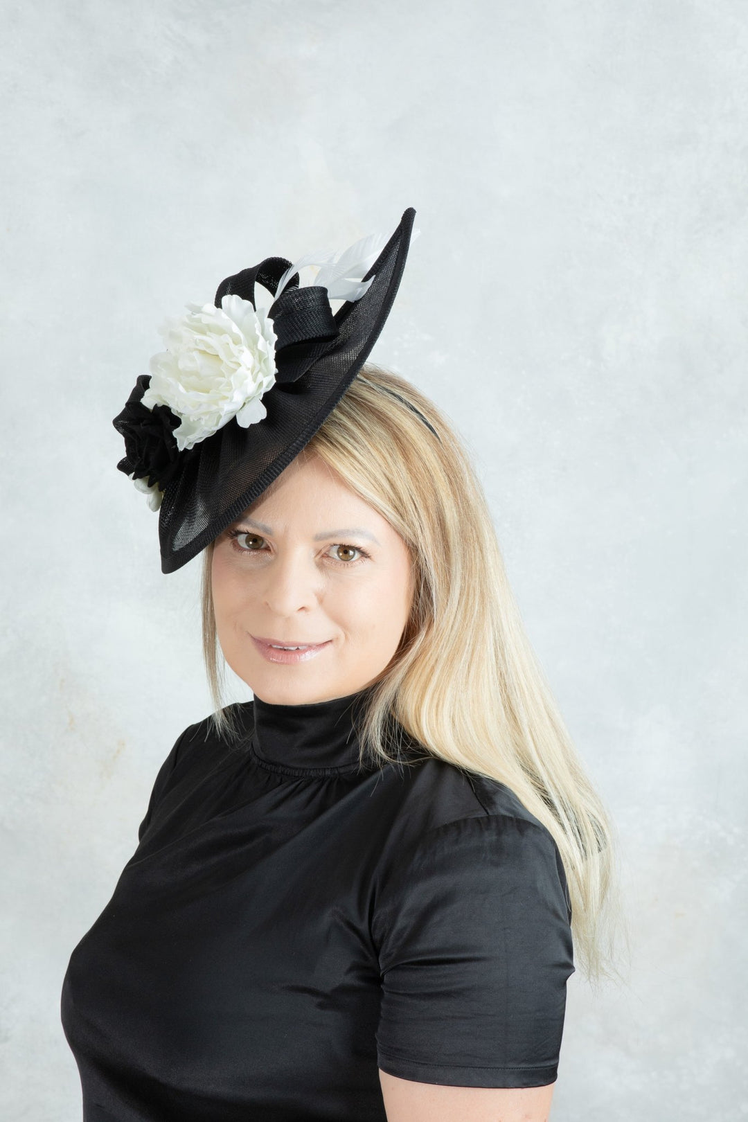 black and white fascinator - OlhaHeadband