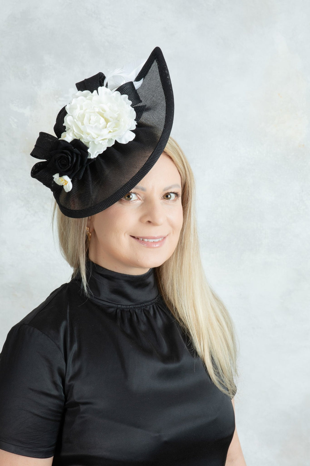 black and white fascinator - OlhaHeadband