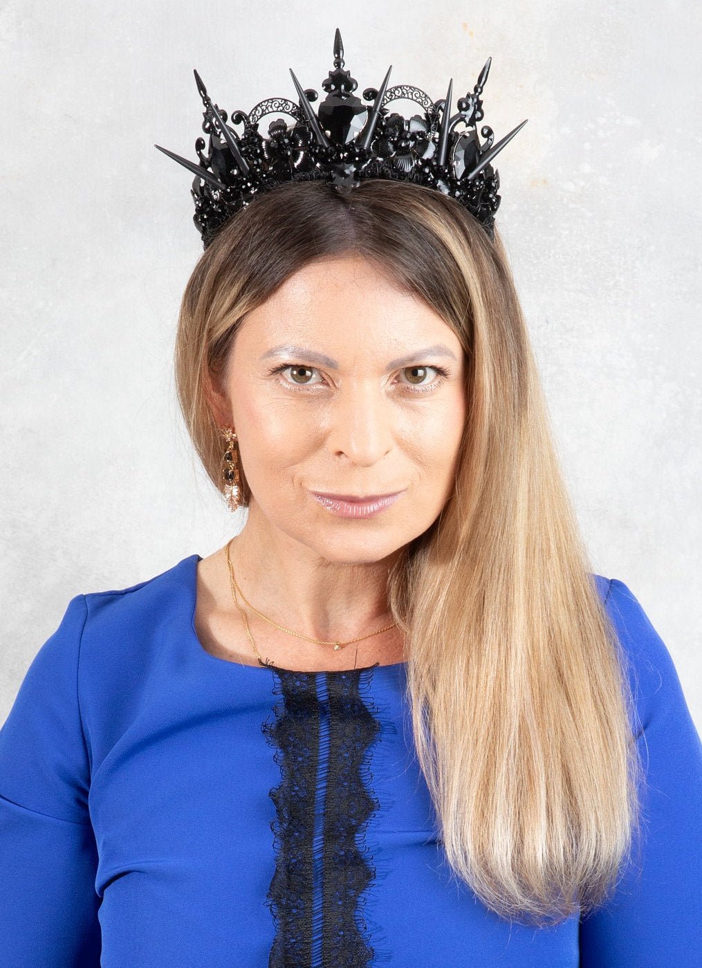 BLACK CROWN with RHINESTONE HEART - OlhaHeadband