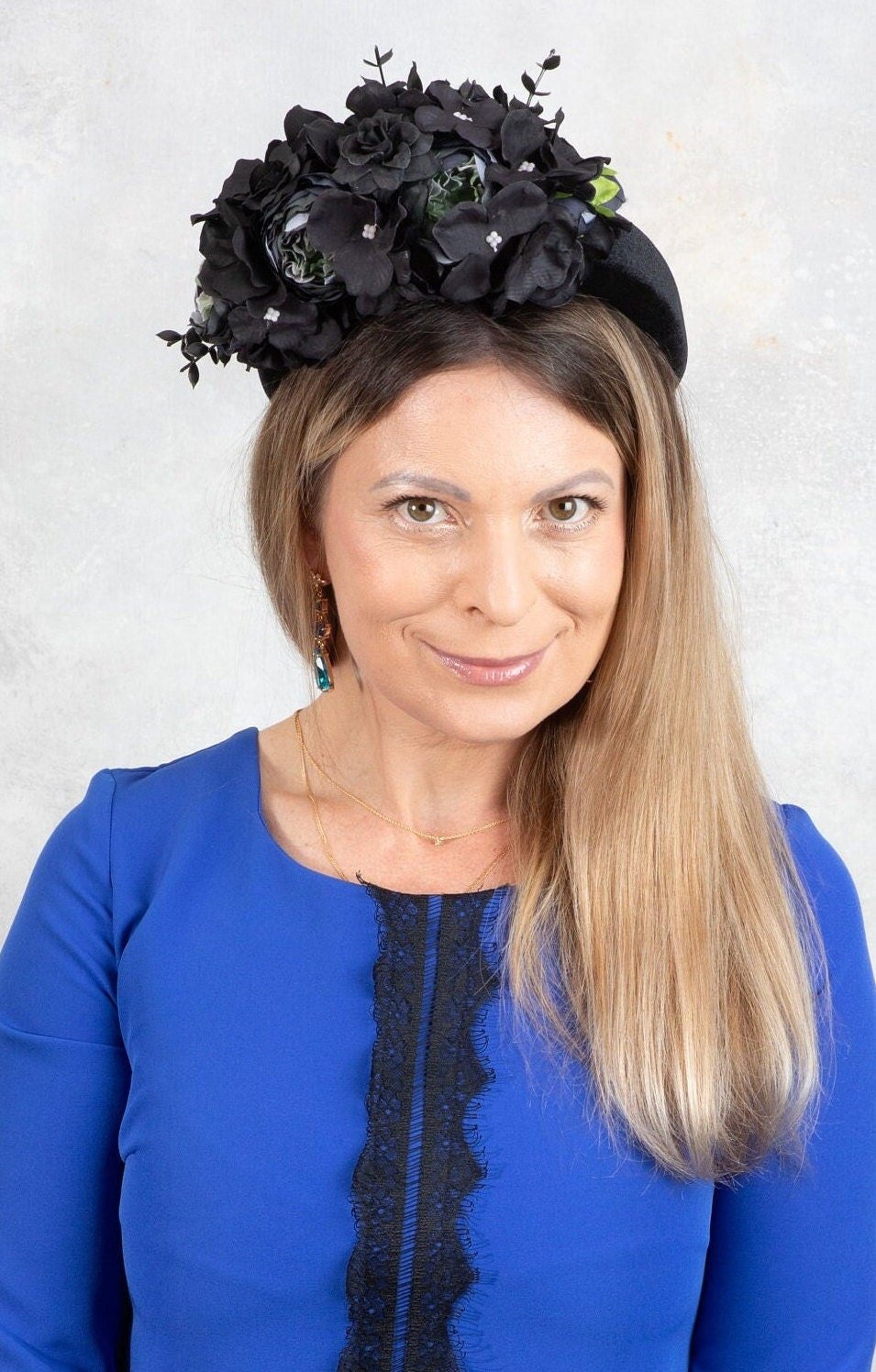 BLACK FLOWER FASCINATOR - OlhaHeadband