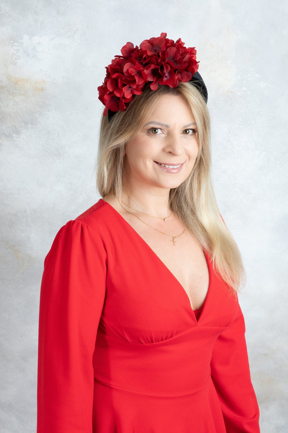 black Padded fascinator and red flowers - OlhaHeadband
