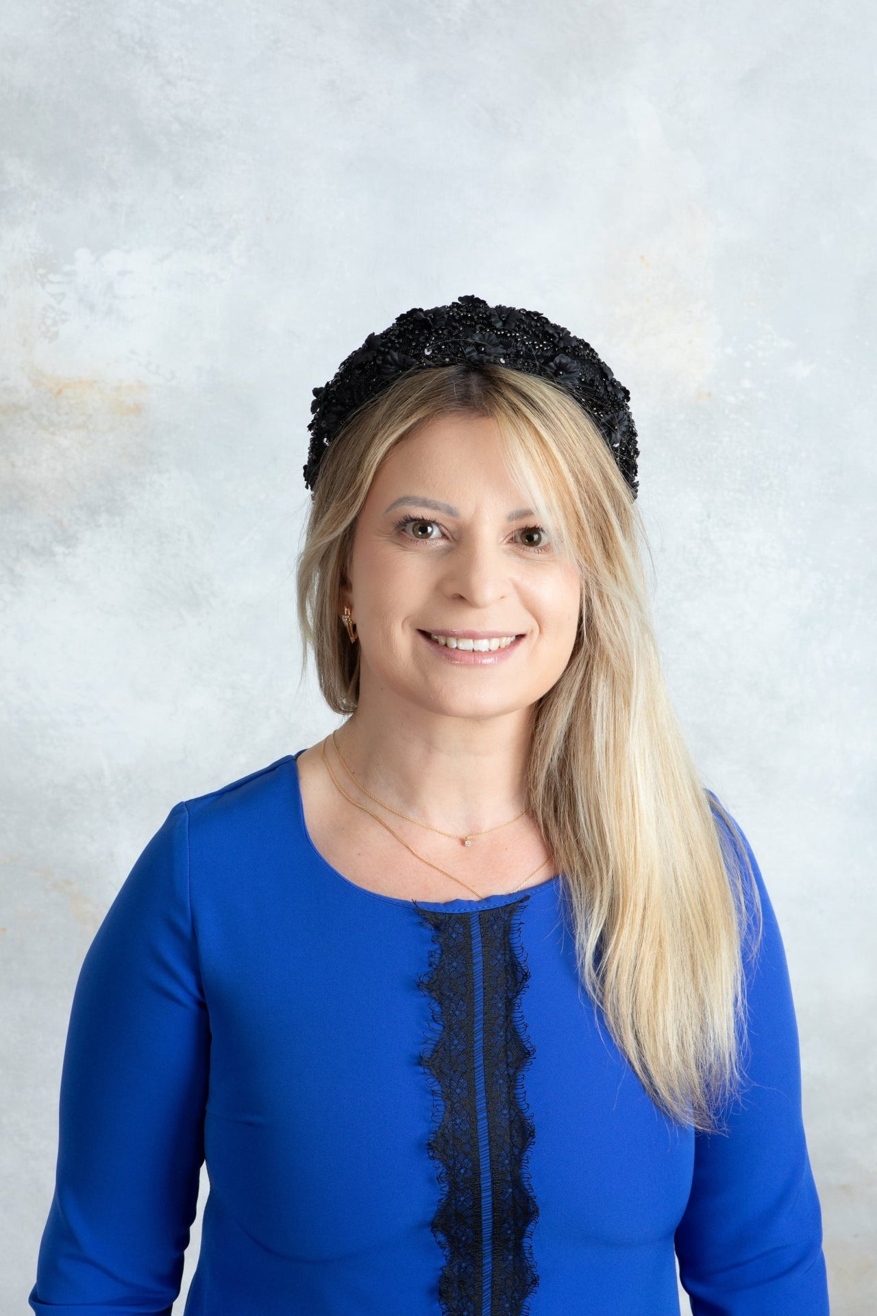 Black padded fascinator Beaded flowers - OlhaHeadband