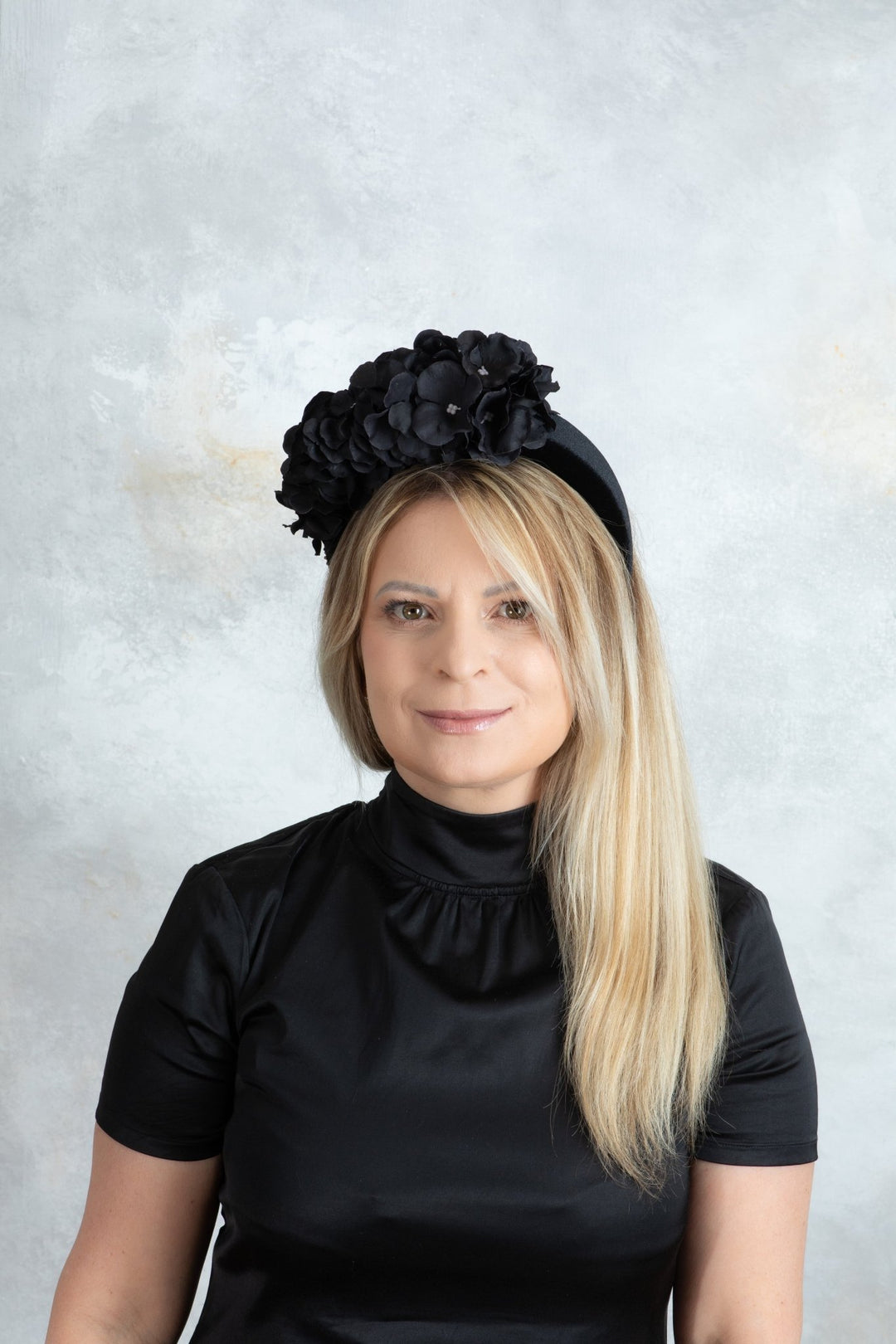 black padded flower fascinator - OlhaHeadband
