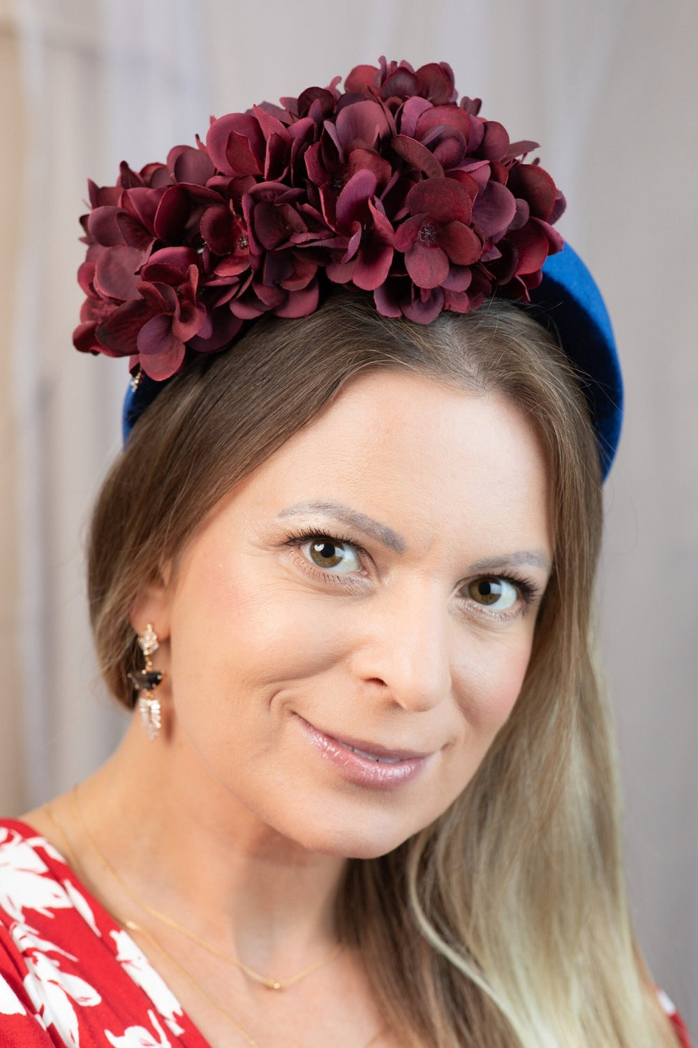 Burgundy Hydrangea Padded Fascinator with Gold Brooch - OlhaHeadband