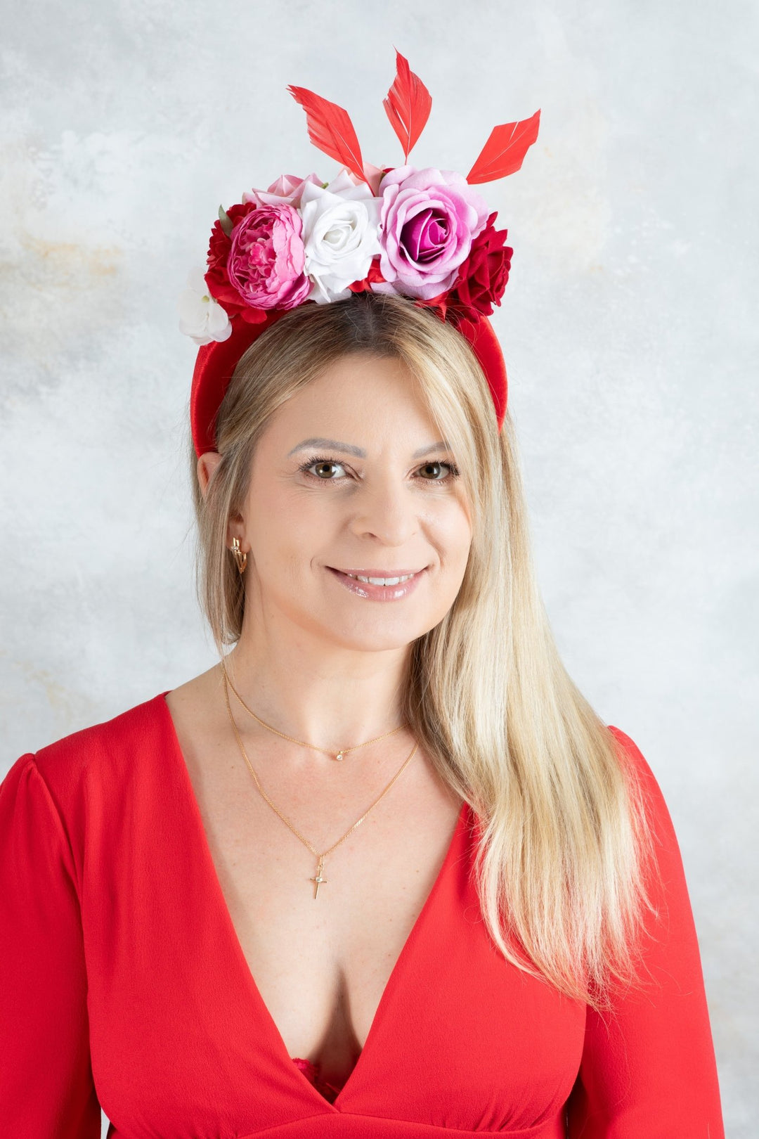 Padded fascinator with red pink flowers - OlhaHeadband
