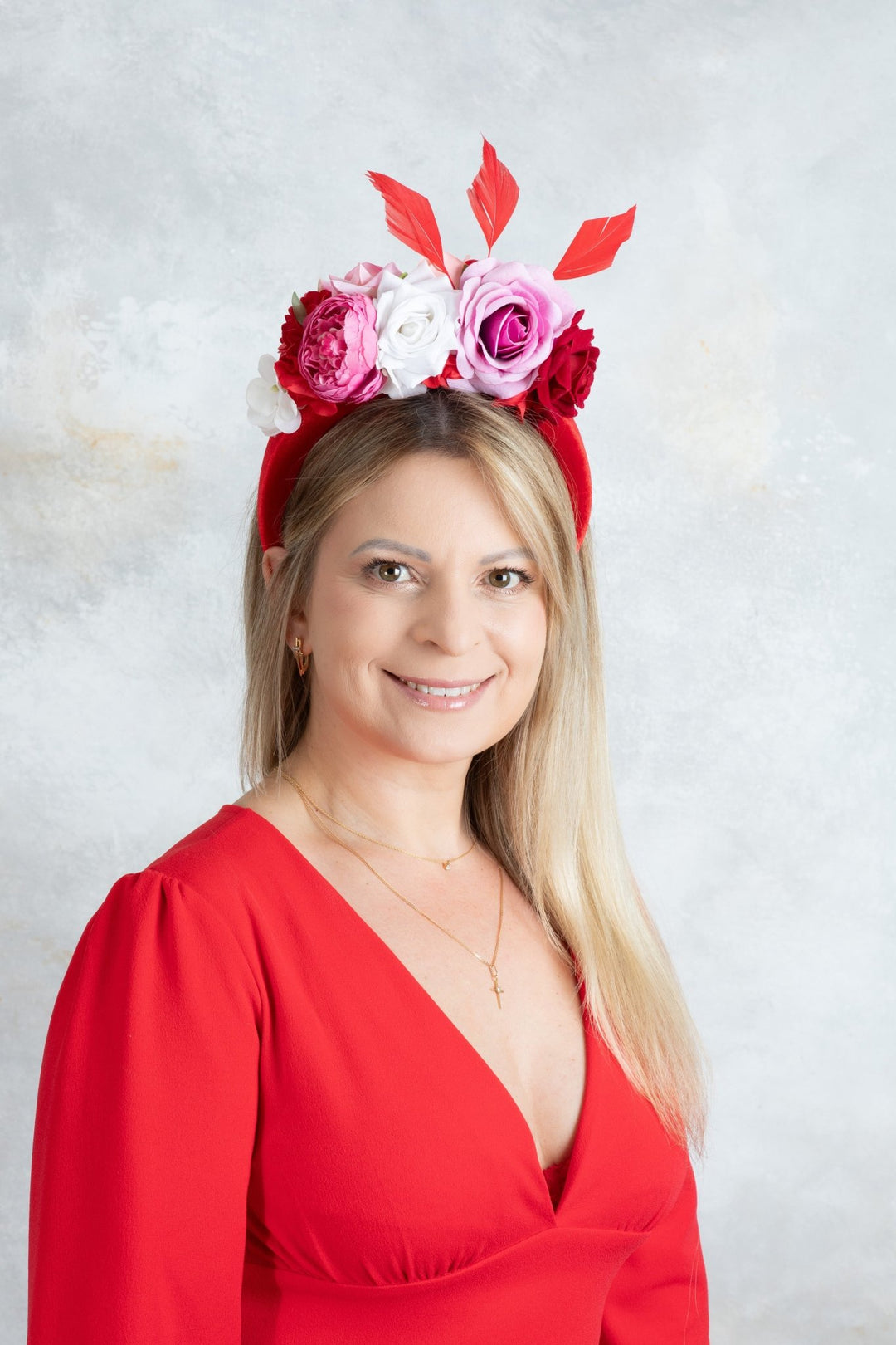 Padded fascinator with red pink flowers - OlhaHeadband