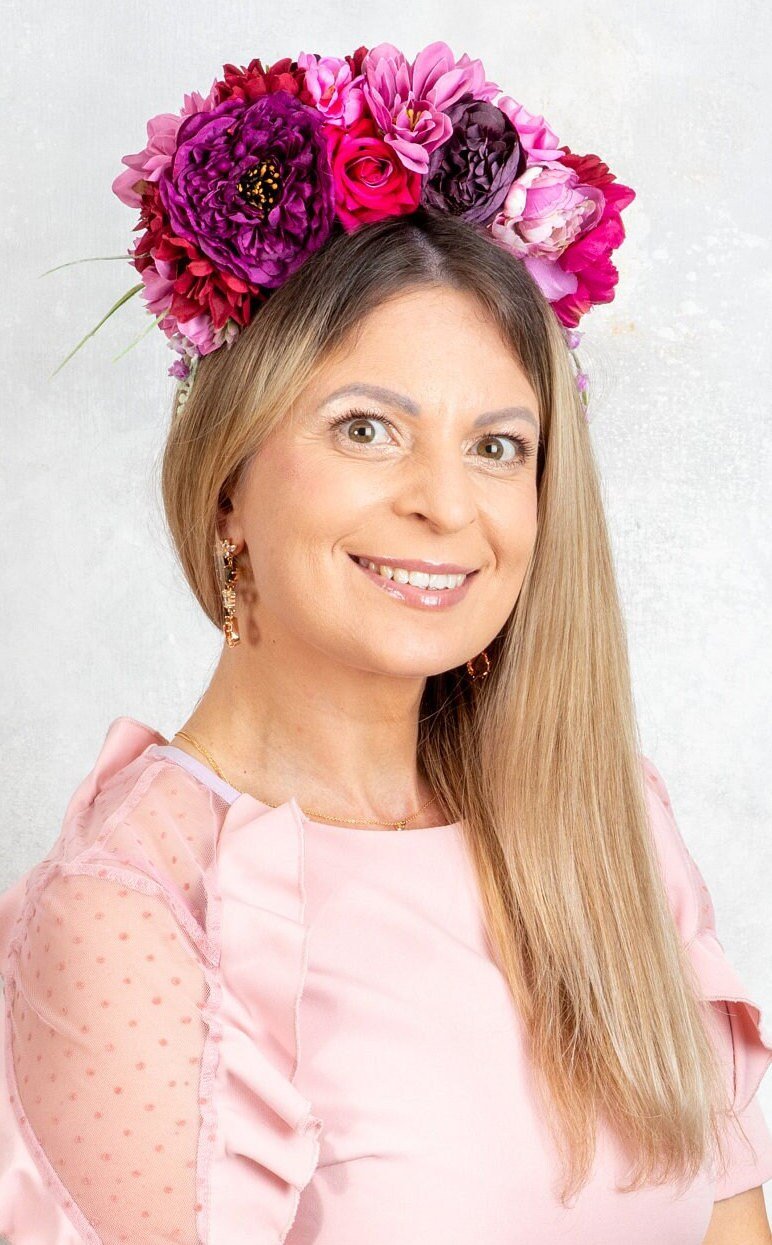 Pink Flower Crown - Perfect for Weddings and Photoshoots - OlhaHeadband